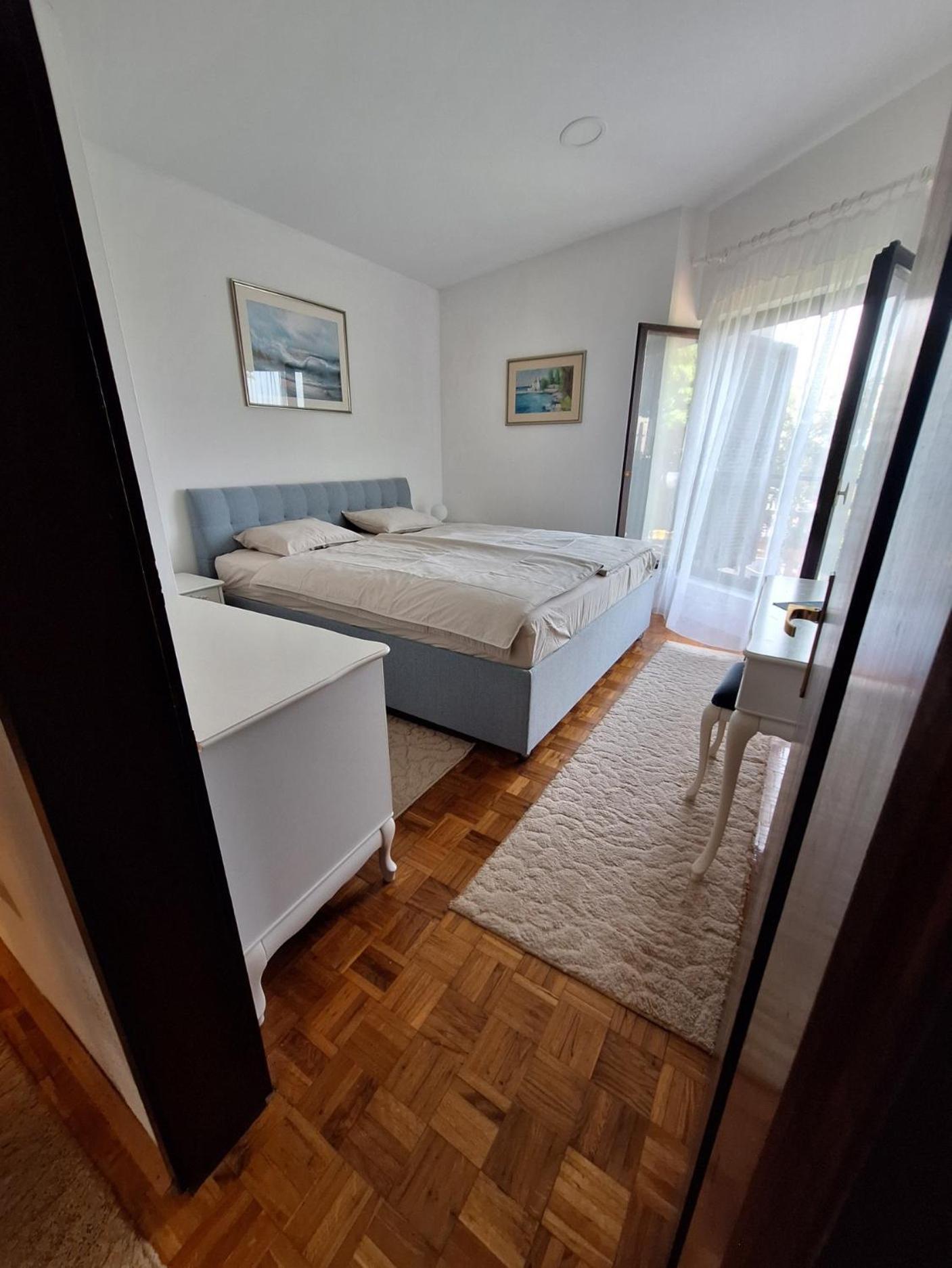 Krk Apartmani Pepina Пинезичи Экстерьер фото